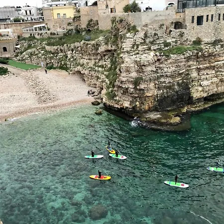 住宿加早餐酒店 Amare Il Mare 滨海波利尼亚诺