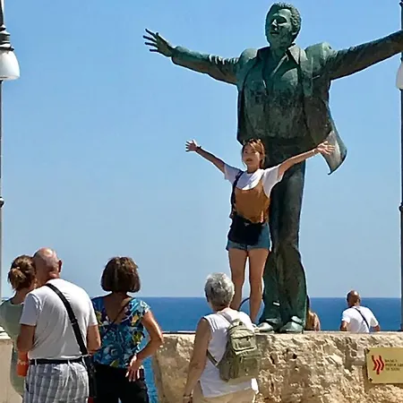 Amare Il Mare Bed & Breakfast 4*