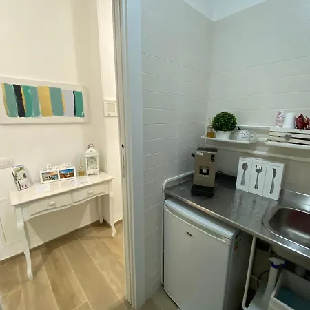 Bed & Breakfast Amare Il Mare 4*