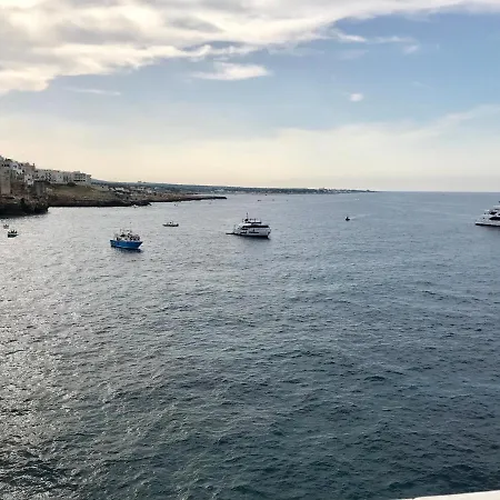 Amare Il Mare לינה וארוחת בוקר *