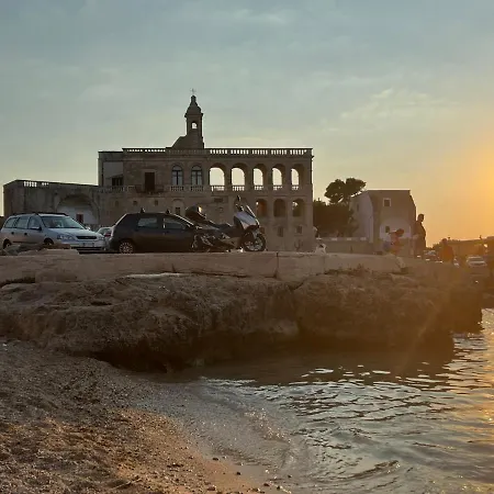Amare Il Mare לינה וארוחת בוקר פולינאנו א מארה
