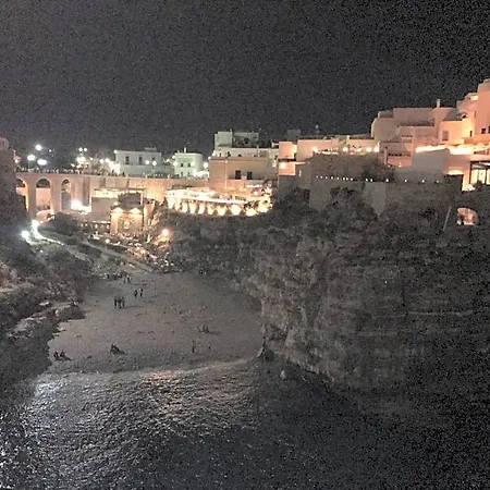 Oda ve Kahvaltı Amare Il Mare 4*